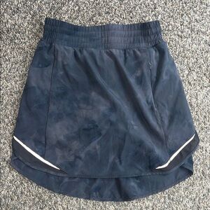 Gray Athletic Skirt with Reflective Stripes